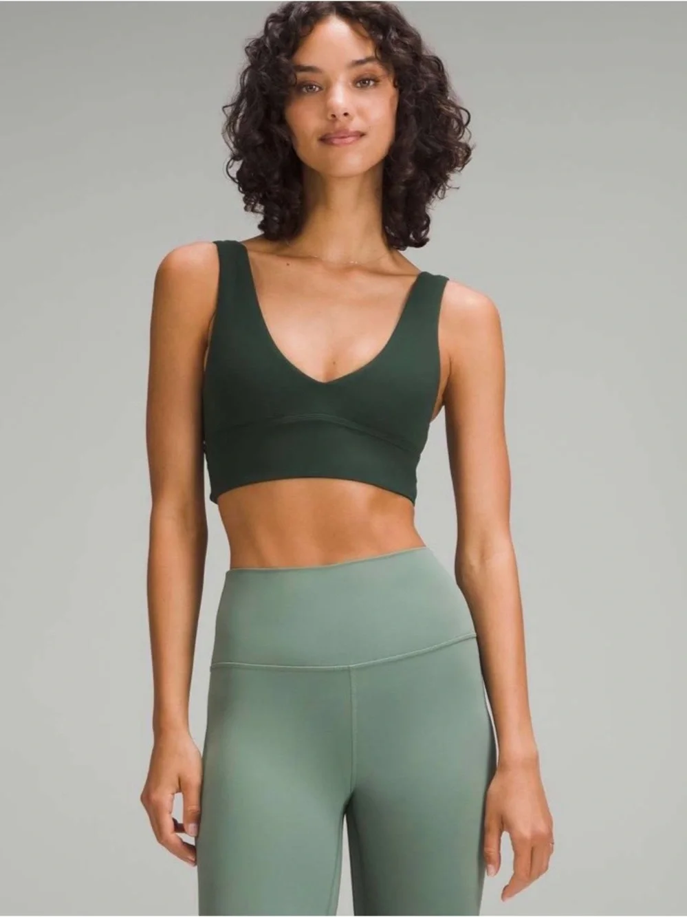 Lululemon Women’s Align V-Neck Bra *Light Support, A/B Cup